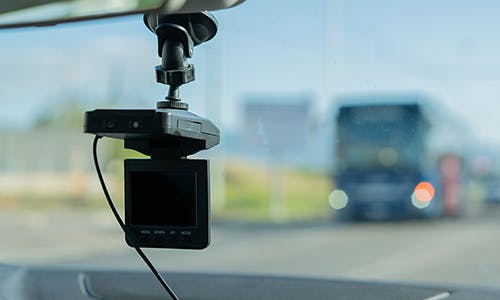 How to choose the right dash cam for your fleet | FleetOwner
