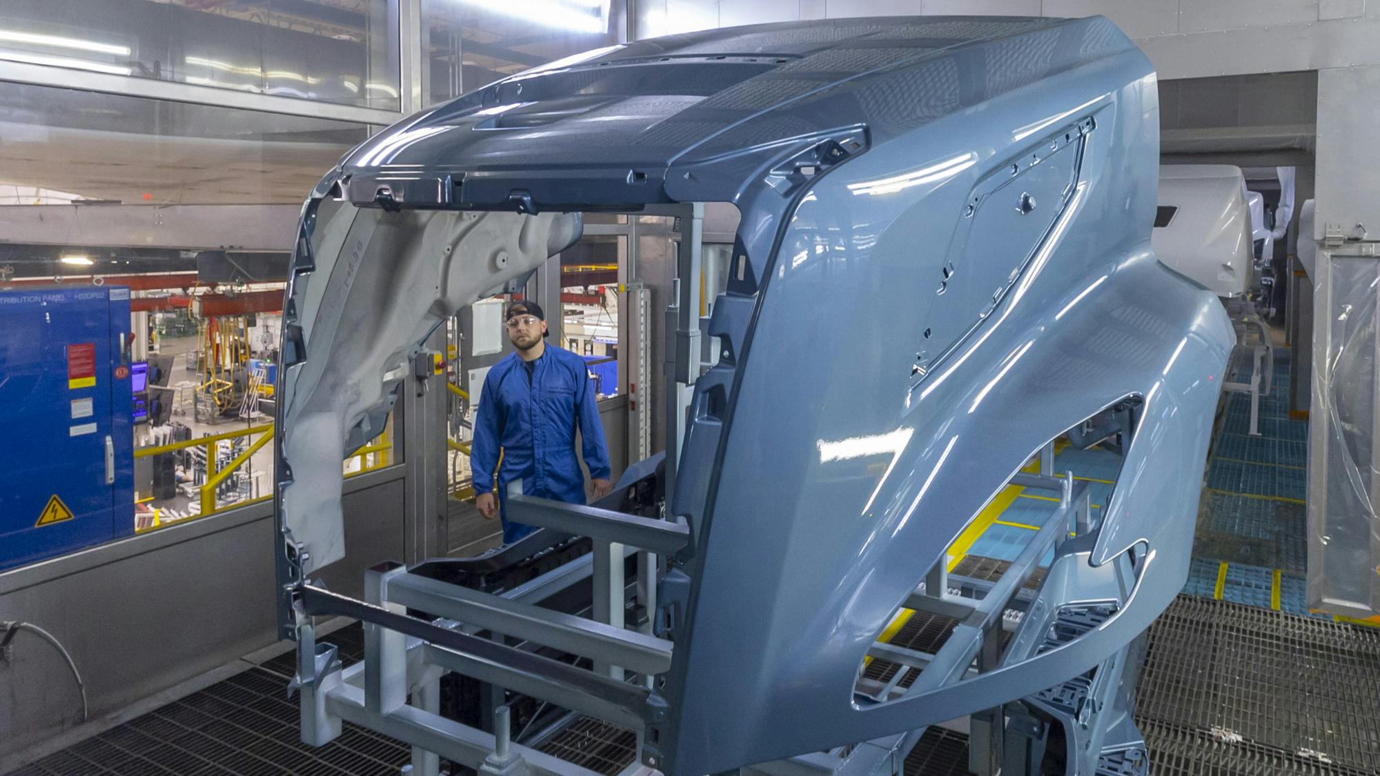 Volvo VNL at New River Valley plant