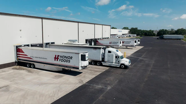 69d9438893c23876ed794bf2 Honor Foods Facility 2