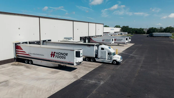 69d9438893c23876ed794bf2 Honor Foods Facility 2