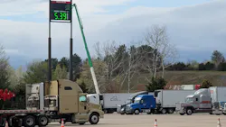 Diesel prices dip slightly as regional fuel costs remain volatile across the U.S. Diesel prices dip slightly as regional fuel costs remain volatile across the U.S.