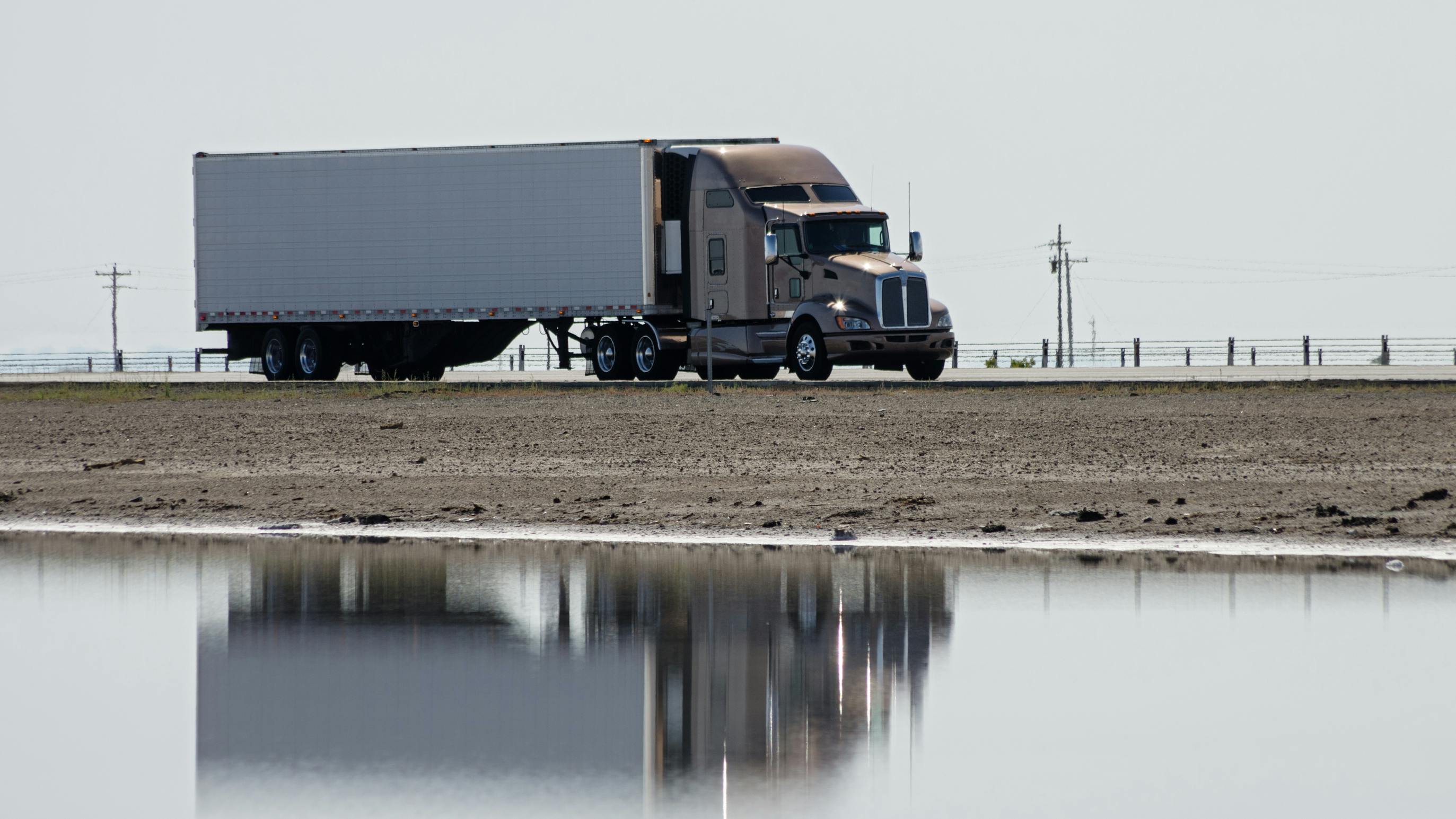 Trucking Tech Today: TreviPay, Linxup, and Platform Science advance fleet payments, AI, security