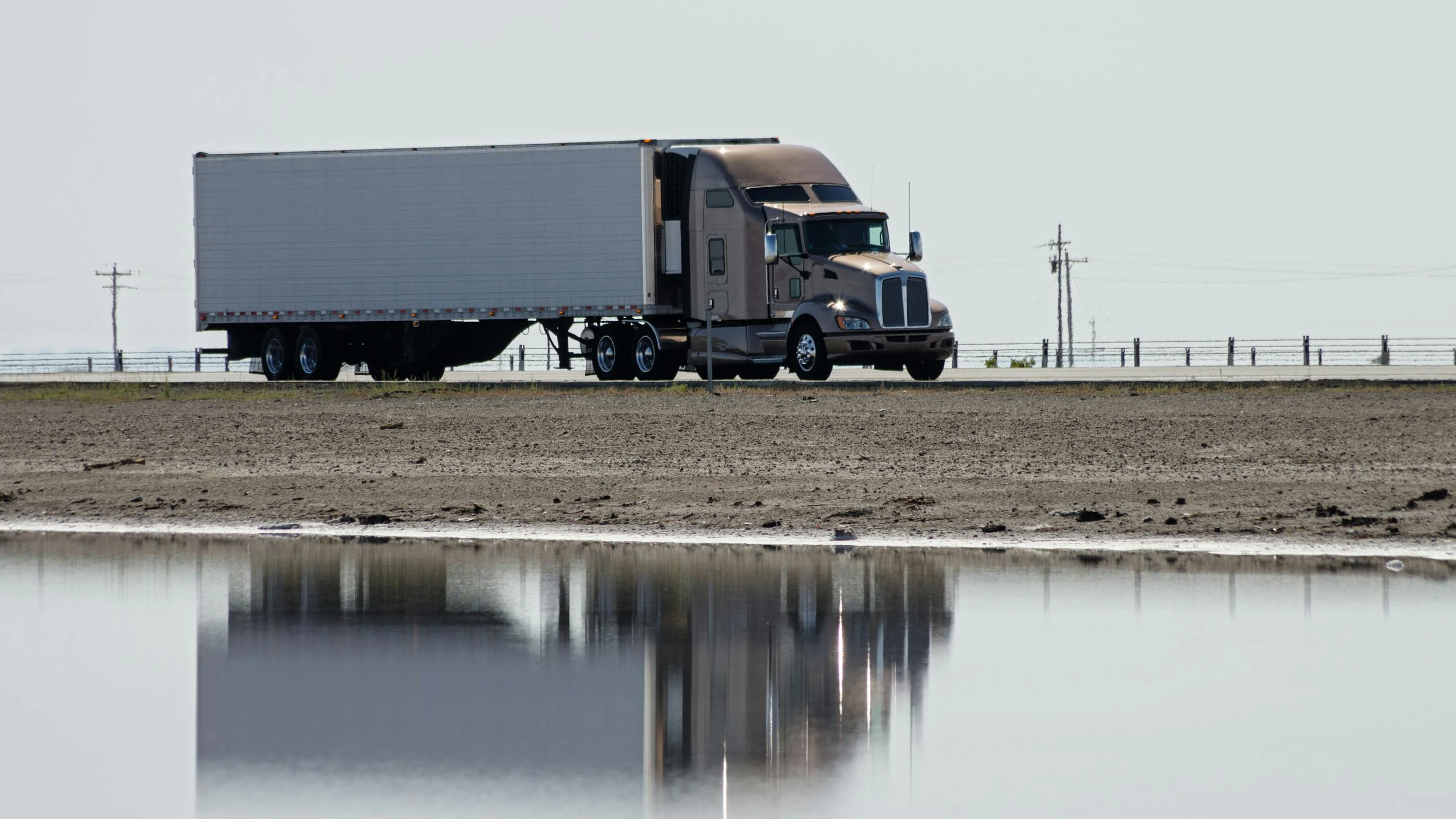 Trucking Tech Today: TreviPay, Linxup, and Platform Science advance fleet payments, AI, security