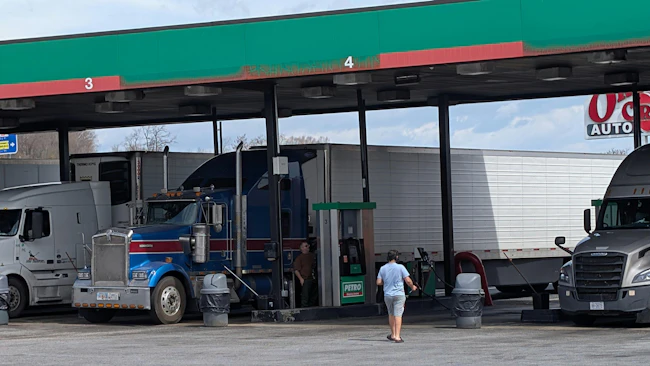 Gas tax suspension proposal gains traction as U.S. fuel prices remain elevated
