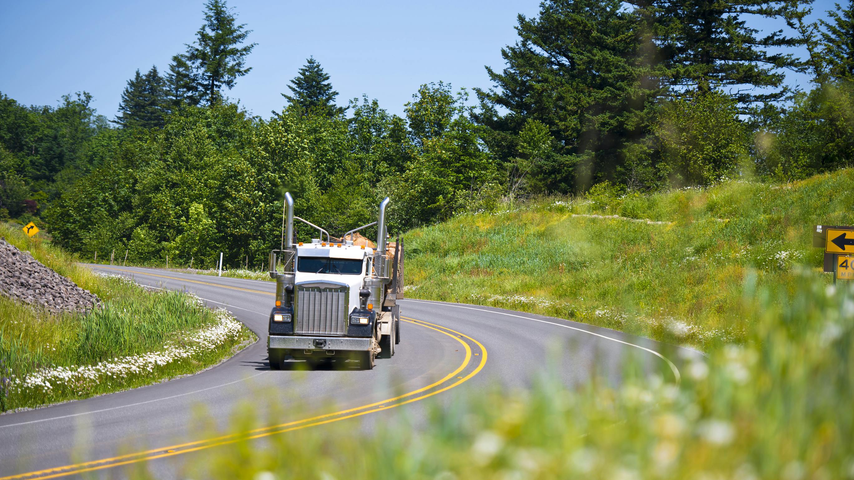 Why dedicated transportation models reduce fuel risk and improve fleet stability