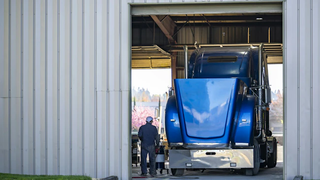 How fleet managers can retain diesel technicians in a competitive labor market