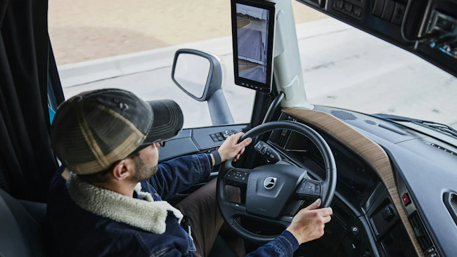 Volvo VNL Class 8 truck cab and sleeper upgrades improve driver comfort, ergonomics, and long-haul efficiency