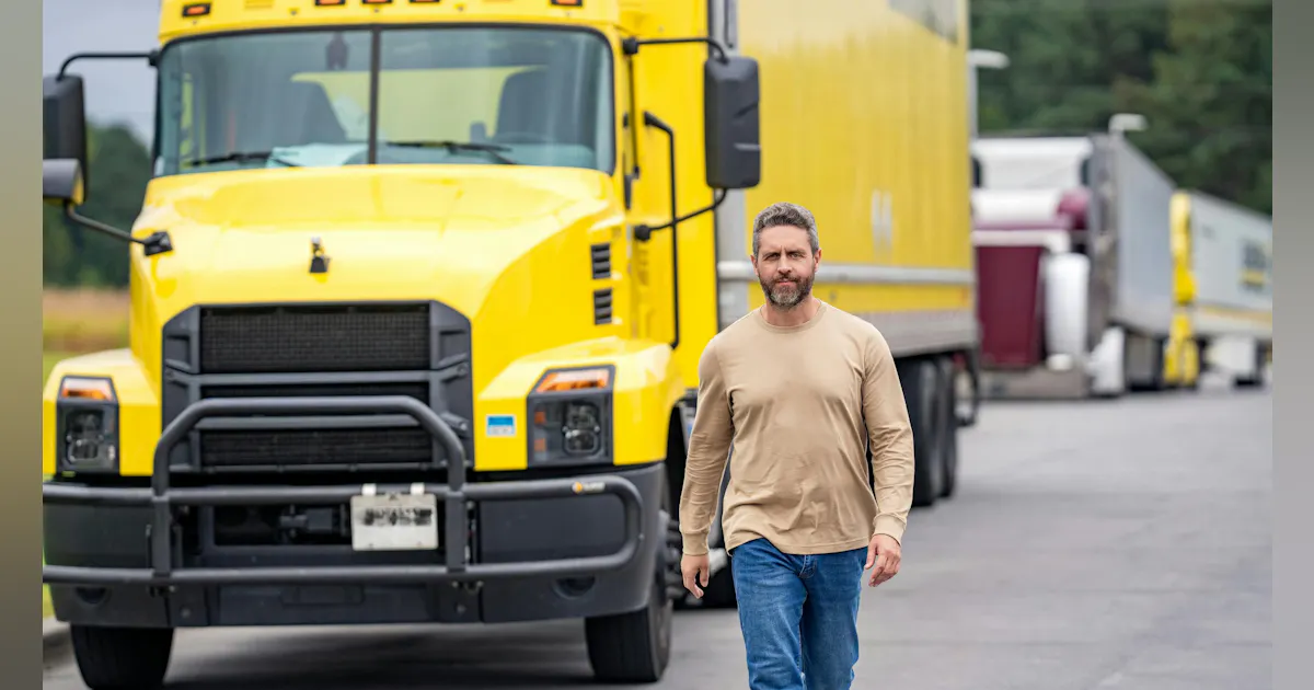 Fleet manager survey reveals top concerns for 2026