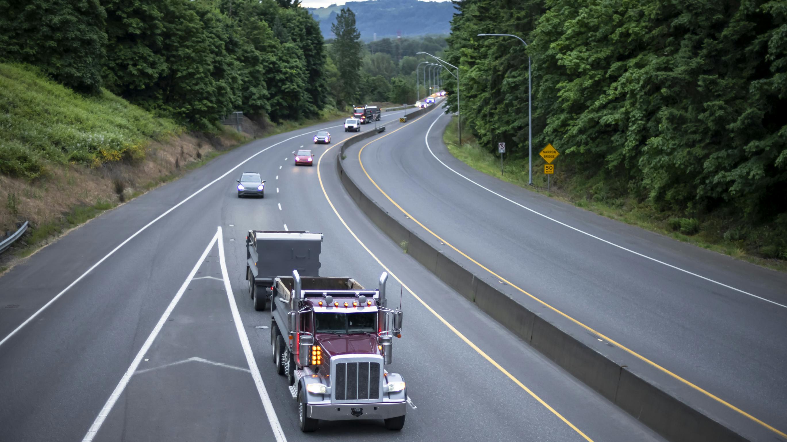 Trucking driver shortage worsens as fleets struggle with retention and turnover costs