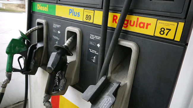 Diesel and gasoline prices decline for fourth straight week amid easing global tensions