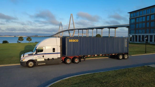 How dedicated contract carriage helps shippers manage freight risk, cost, and capacity