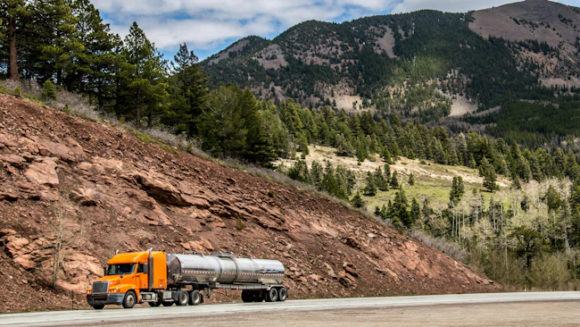 Building stronger trucking teams through cross-generational leadership
