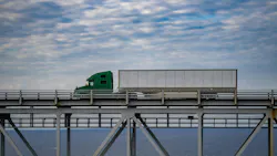 Why mindful breathing matters for truck driver focus, fatigue, and wellness Why mindful breathing matters for truck driver focus, fatigue, and wellness