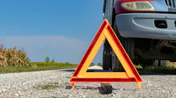 Roadside tire service safety: How fleets can reduce technician accidents