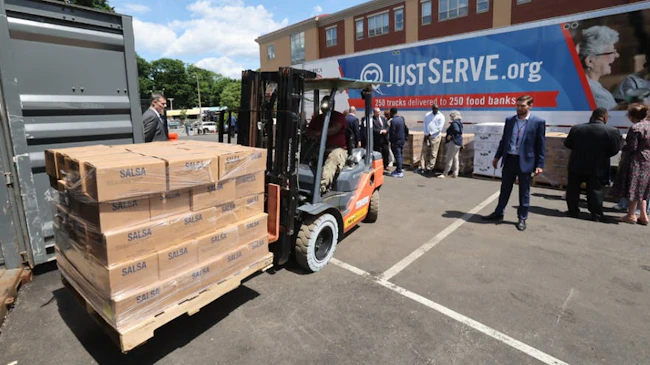 Deseret Transportation fleet delivers food aid through nationwide trucking effort
