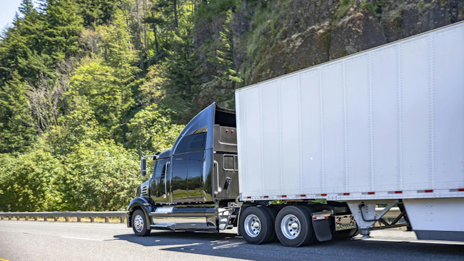 Fuel management strategies that help fleets reduce costs and improve efficiency
