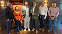 Maxon receives Wabash Platinum Award for 2025 commercial truck supply chain performance