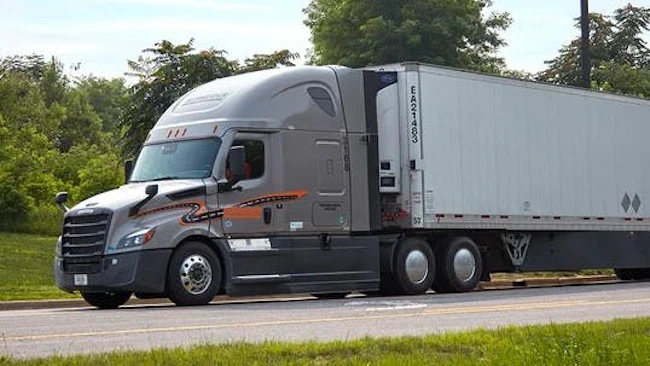 Schneider earns GCCA Certified Cold Carrier designation for refrigerated shipping