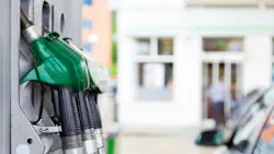 Diesel prices rise as trucking fleets await Strait of Hormuz reopening deal
