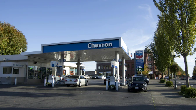 Diesel prices fall as Strait of Hormuz talks ease crude oil market concerns