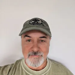Mark Binner named TCA Highway Angel for rescuing driver during Iowa storm