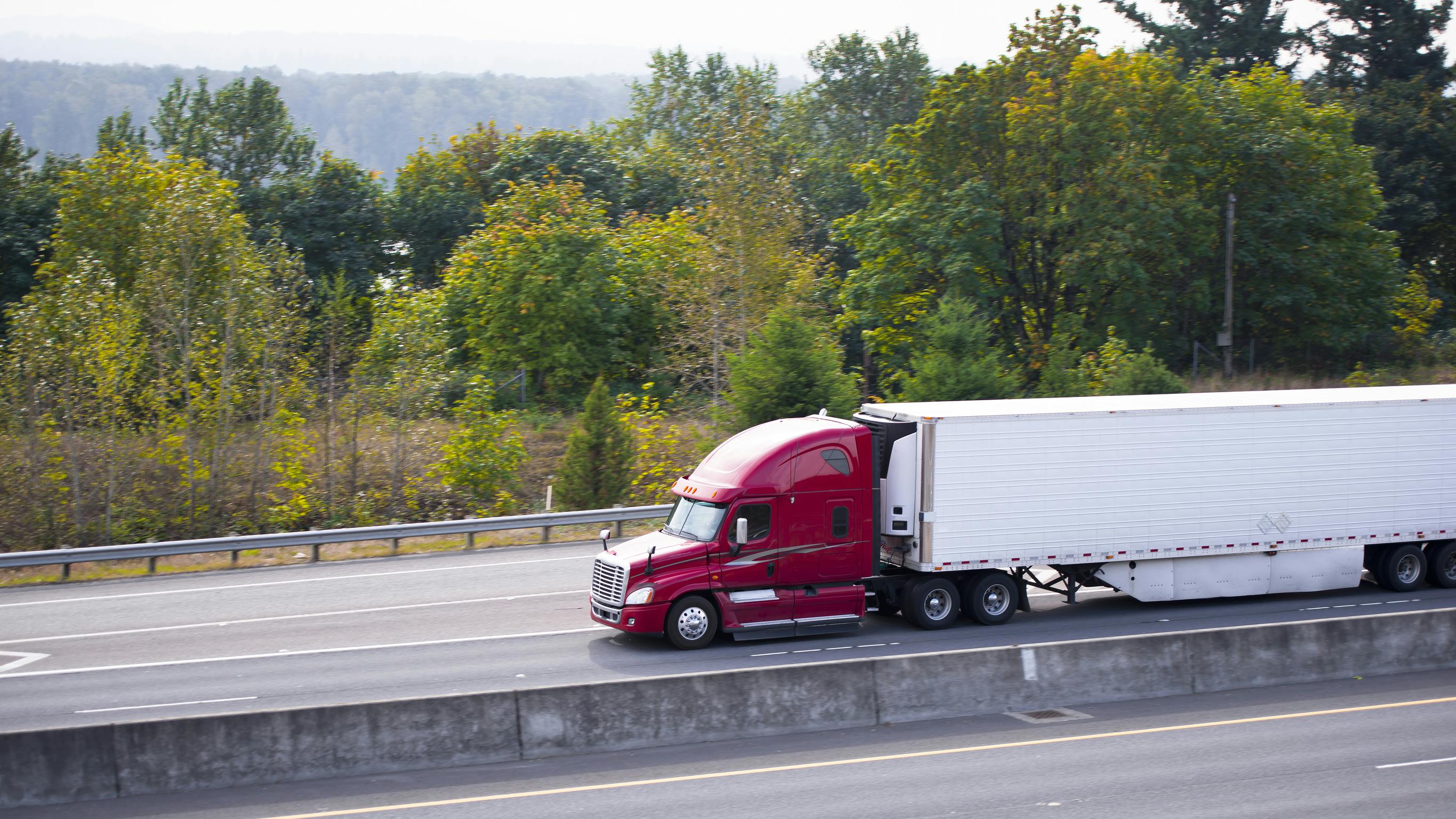 Lineage uses electric yard trucks, HVO, and more to reduce cold chain emissions