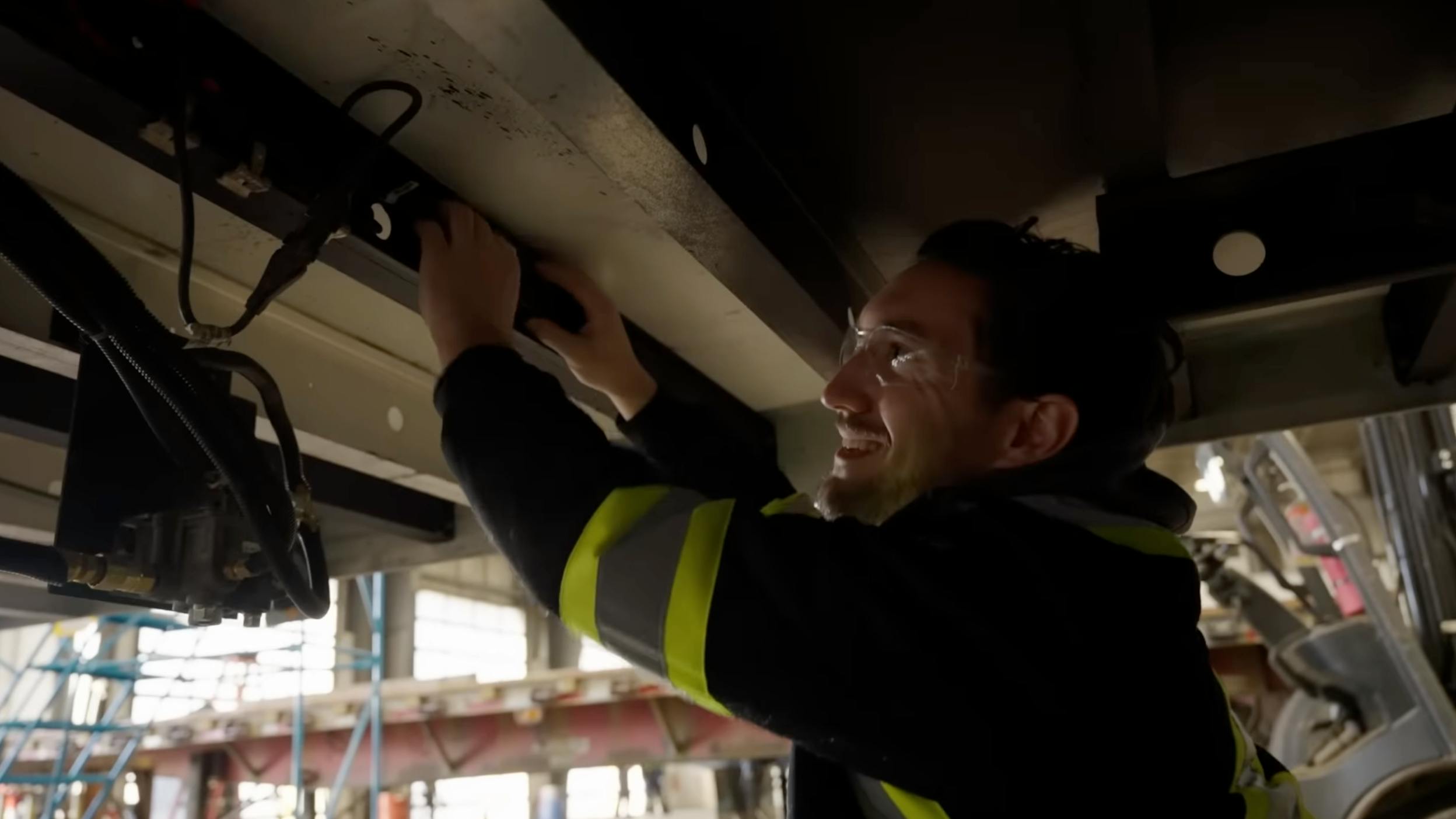 Phillips Connect StealthNet uses concealed GPS tracking to prevent trailer theft and cargo loss