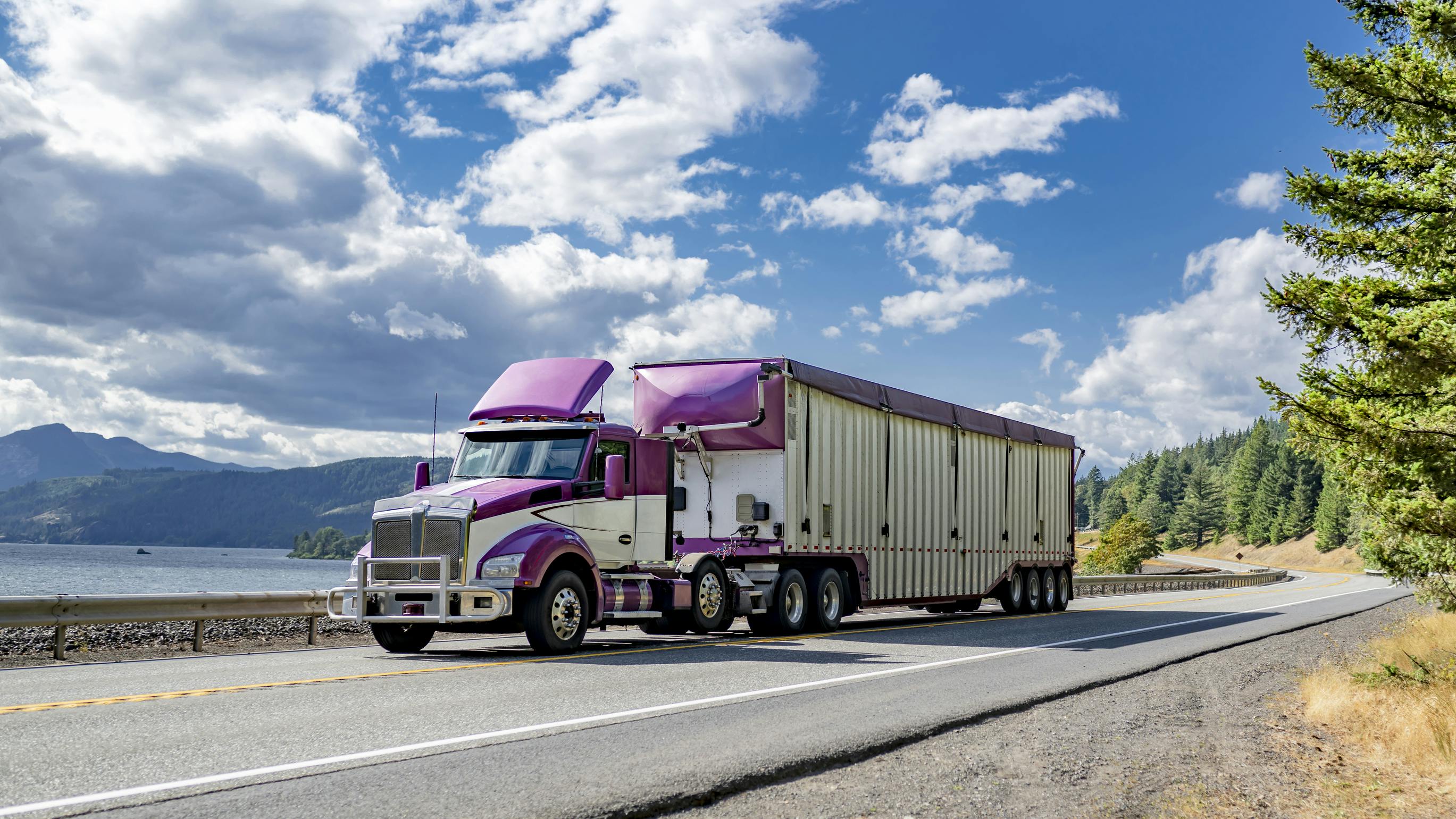 Private fleets grow as shorter hauls reshape trucking operations and efficiency