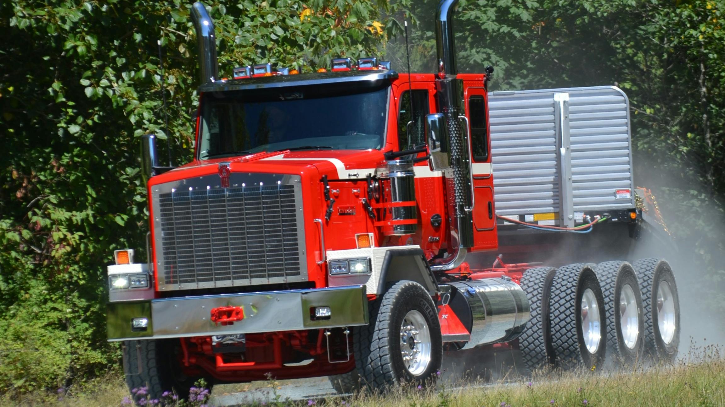 Kenworth C580 Winch Tractor