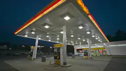 U.S. diesel prices rise as Iran sanctions and Strait of Hormuz tensions escalate