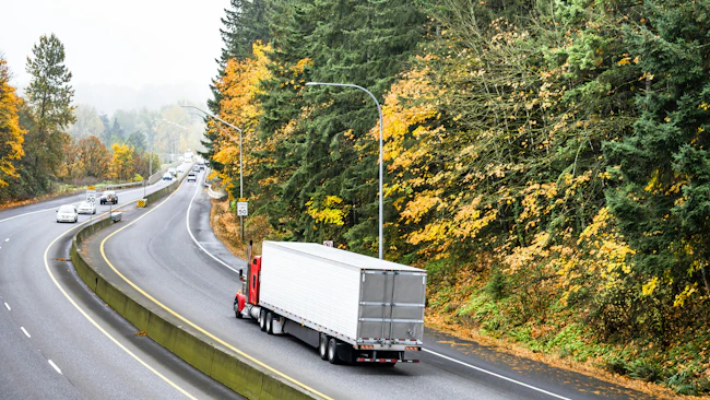Reefer spot rates surge as truckload freight rates show mixed trends