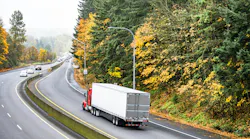 Reefer spot rates surge as truckload freight rates show mixed trends