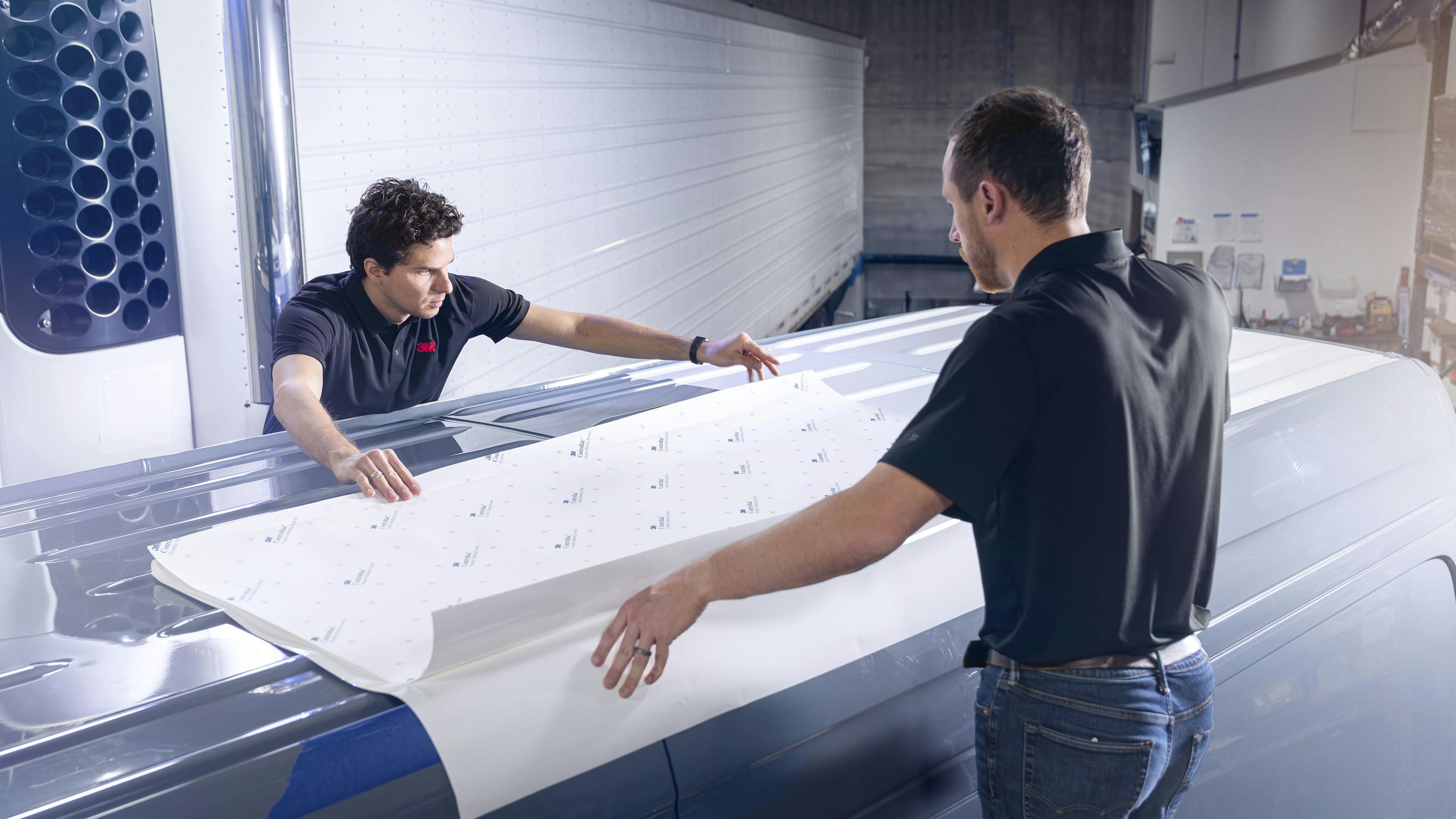 3M launches Cooling Film to reduce truck temperatures and cooling demand