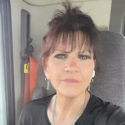 Joann McNabb named TCA Highway Angel for helping truck driver during stroke