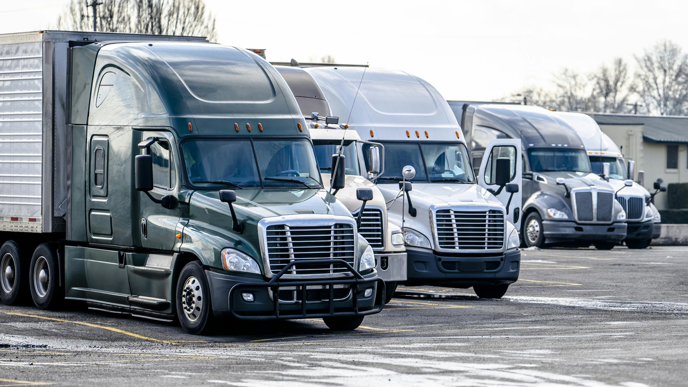 Ohio adds 500 truck parking spaces to address shortage and HOS challenges