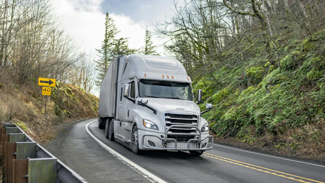 Truckload spot rates rise across dry van, reefer, and flatbed markets