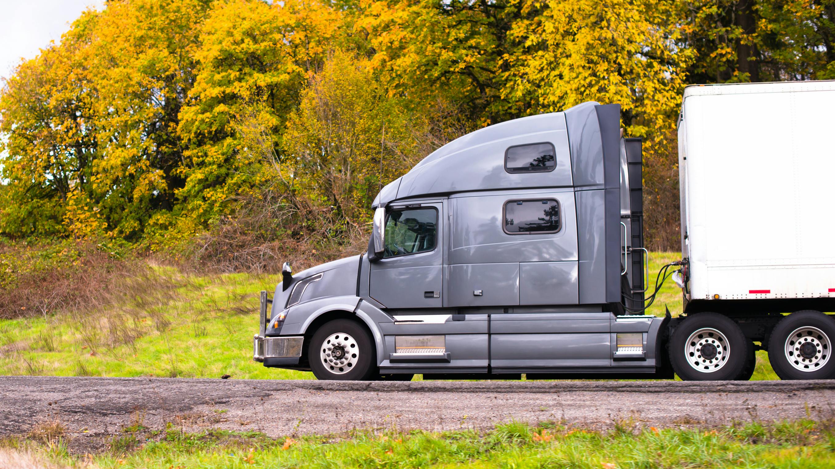 REVOKE Act would strengthen USDOT registration rules for chameleon carriers