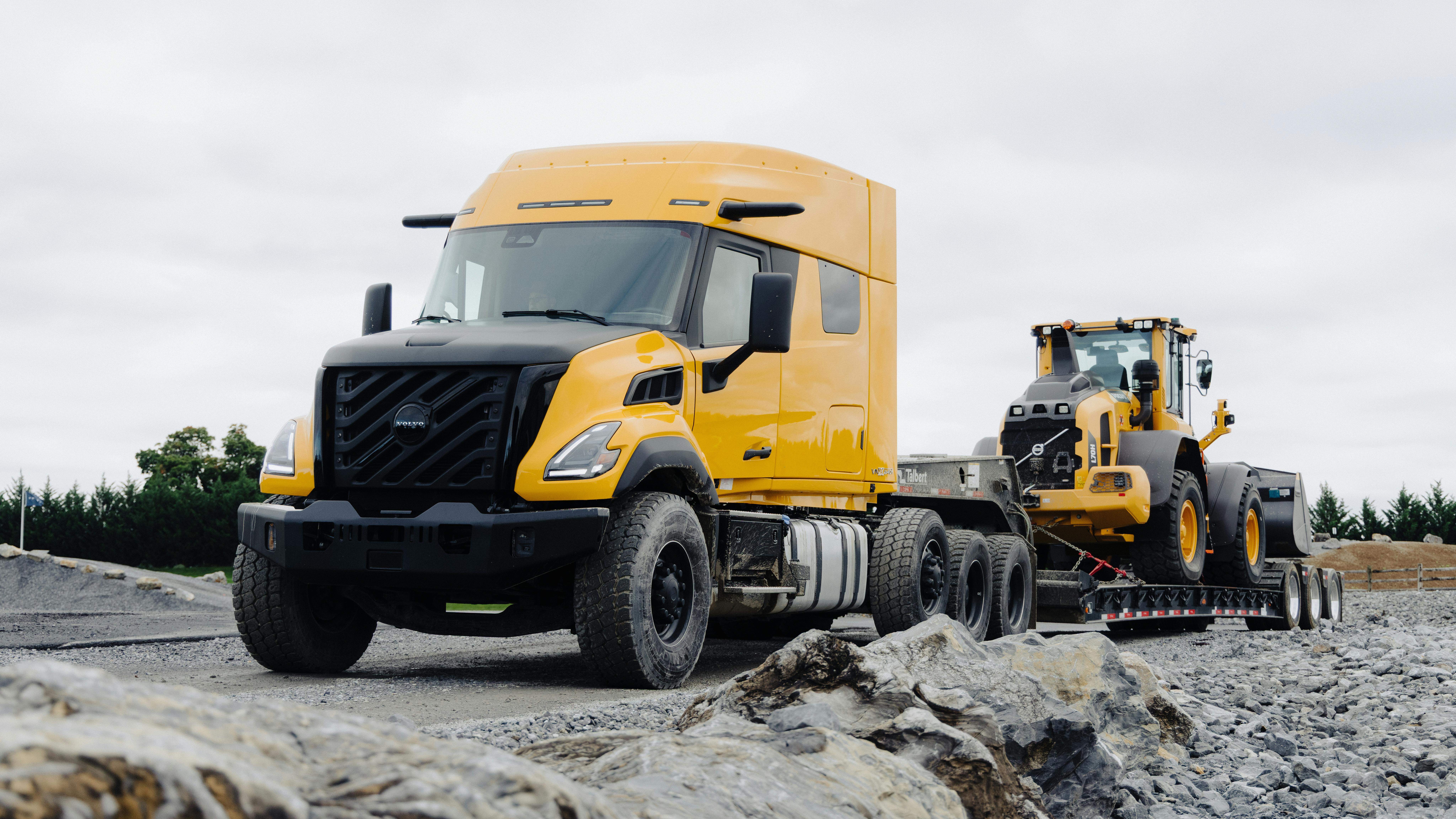 This VNX, affectionately dubbed 'the Bumble Bee,' represents the obvious connection between Volvo's construction equipment expertise and its vocational trucks.