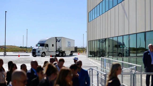 DSV opens 853,000-square-foot logistics facility to expand U.S.-Mexico freight operations