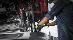 repairingbrokensemitruckp2cfb9p