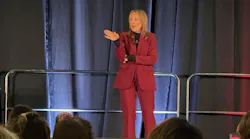 shelley simpson of jb hunt speaks at accelerate wit